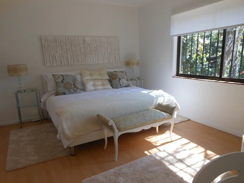 2 Bedroom Property for Sale in Saxonwold Gauteng