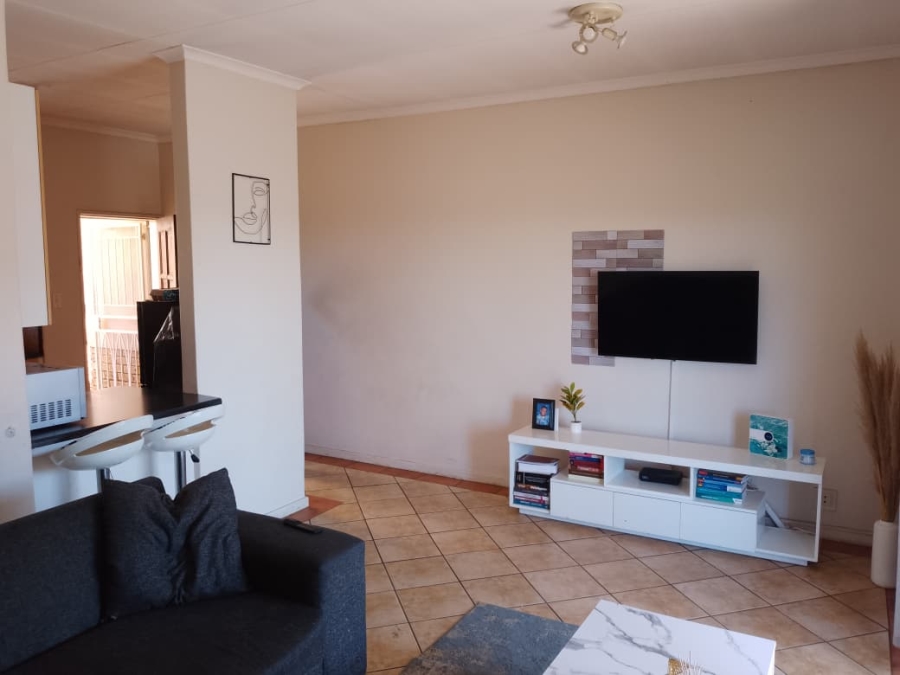 2 Bedroom Property for Sale in Eco Park Gauteng