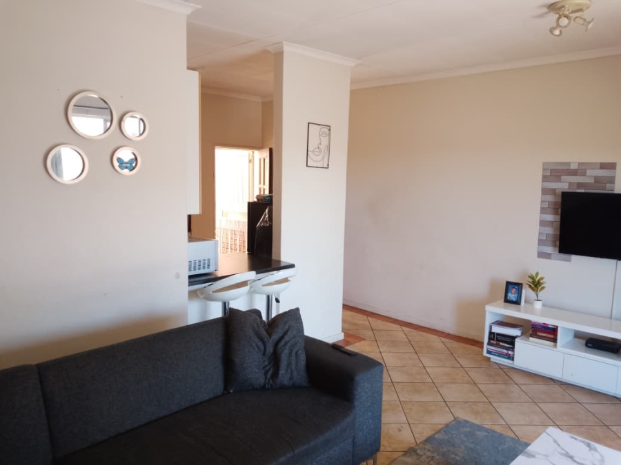 2 Bedroom Property for Sale in Eco Park Gauteng