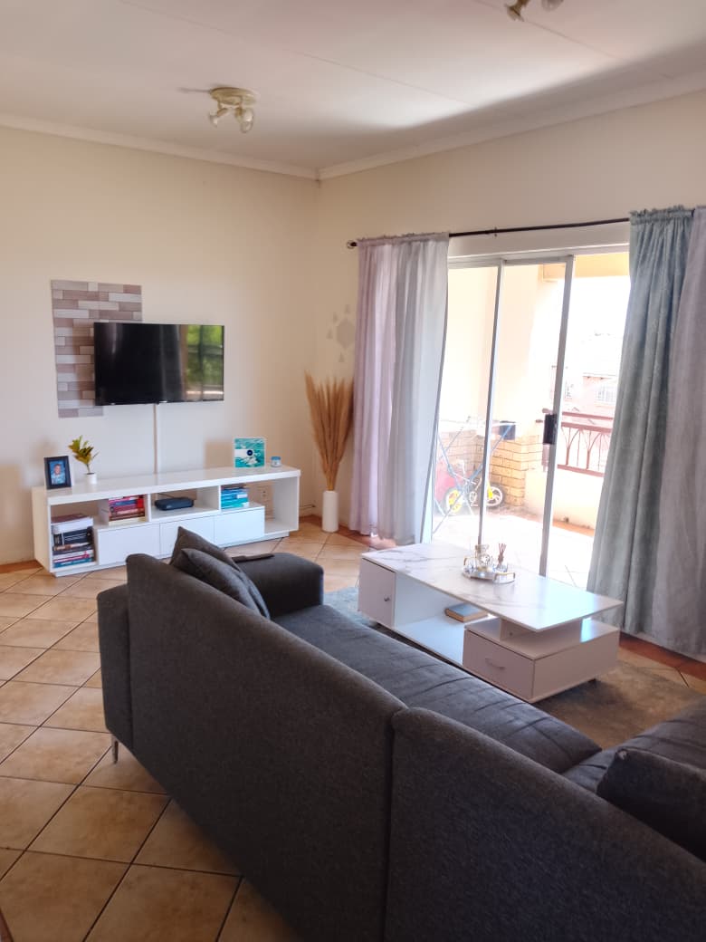 2 Bedroom Property for Sale in Eco Park Gauteng