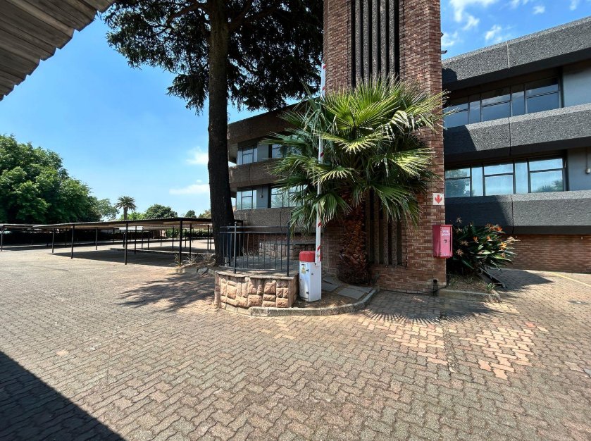 To Let Commercial Property for Rent in Bedfordview Gauteng