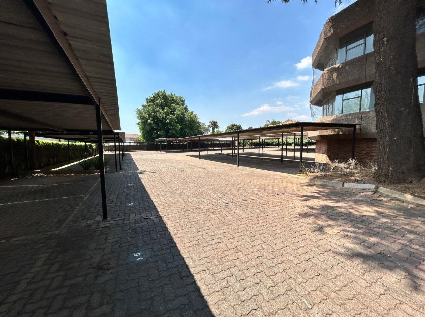 To Let Commercial Property for Rent in Bedfordview Gauteng