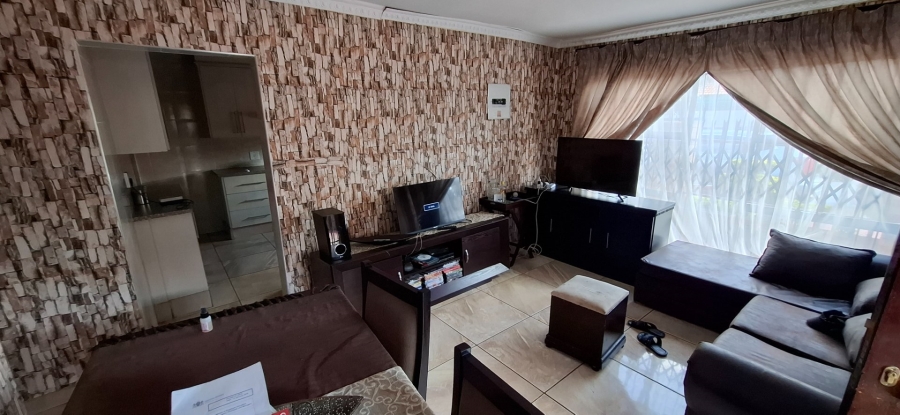 3 Bedroom Property for Sale in Lotus Gardens Gauteng