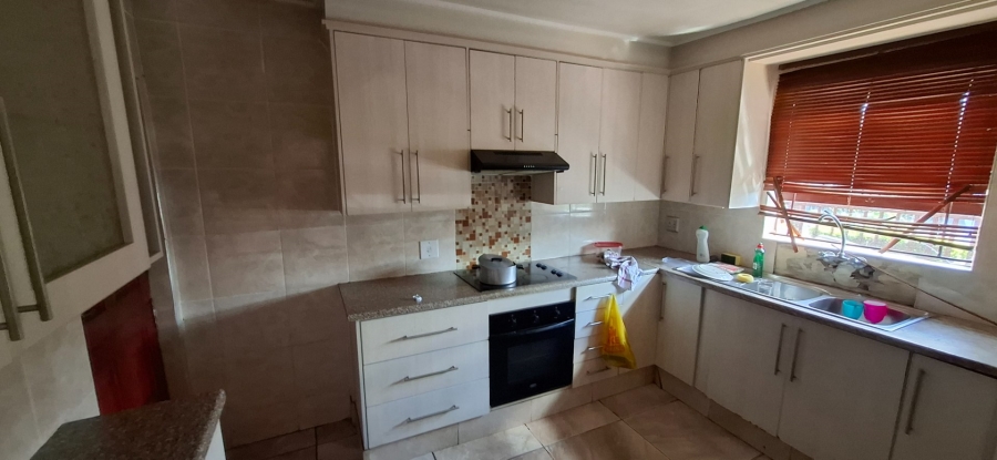 3 Bedroom Property for Sale in Lotus Gardens Gauteng