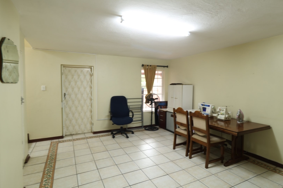 3 Bedroom Property for Sale in Equestria Gauteng