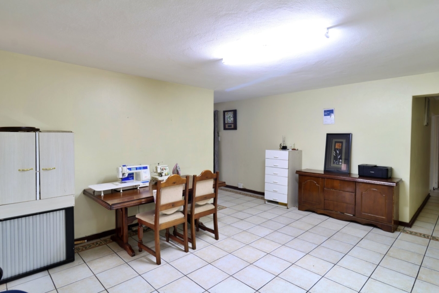 3 Bedroom Property for Sale in Equestria Gauteng