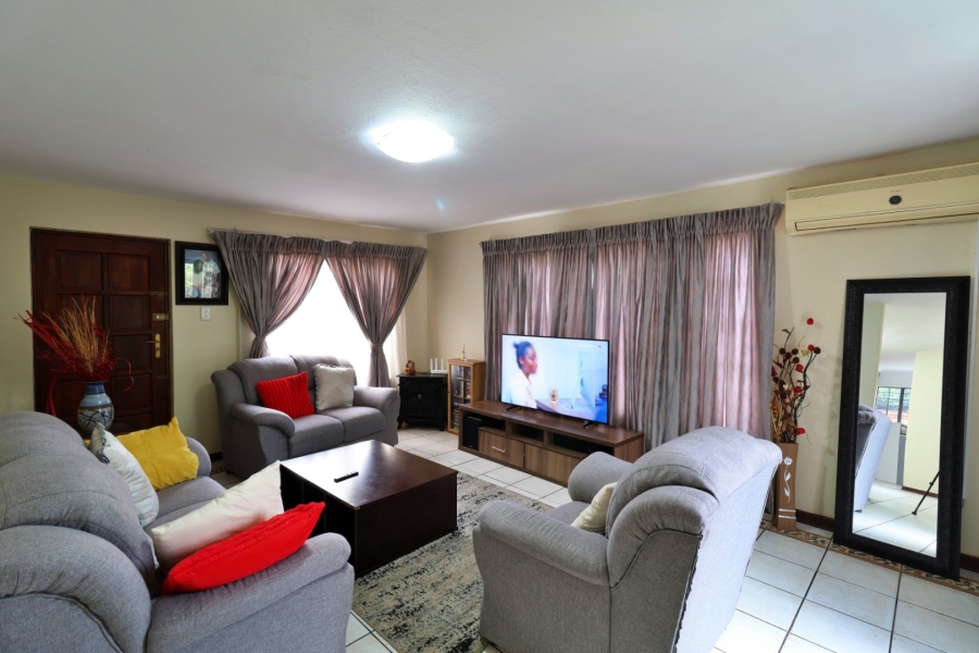 3 Bedroom Property for Sale in Equestria Gauteng