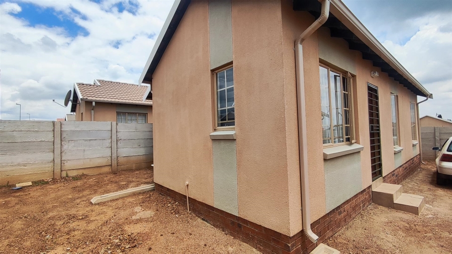 3 Bedroom Property for Sale in Sky City Gauteng