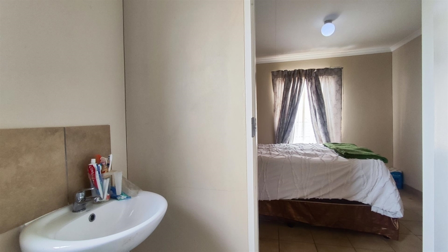 3 Bedroom Property for Sale in Sky City Gauteng