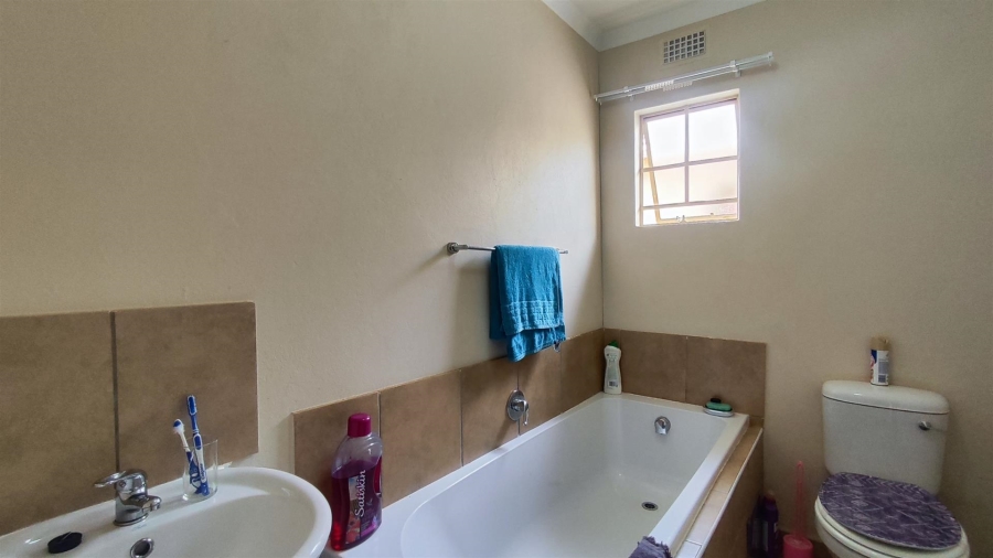 3 Bedroom Property for Sale in Sky City Gauteng