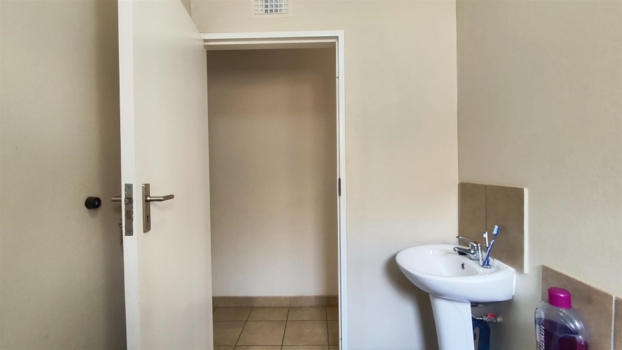 3 Bedroom Property for Sale in Sky City Gauteng