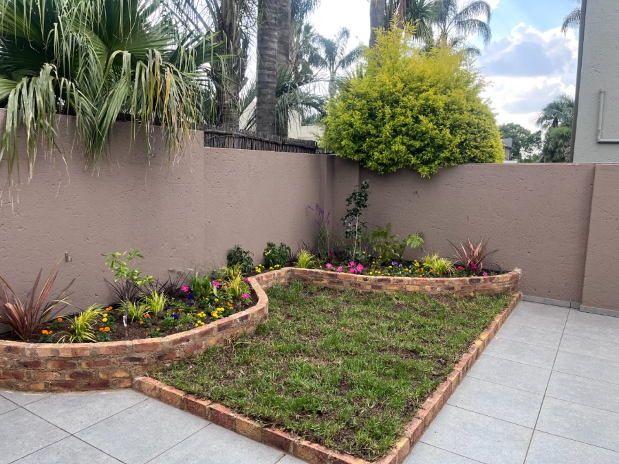 3 Bedroom Property for Sale in Glen Marais Gauteng