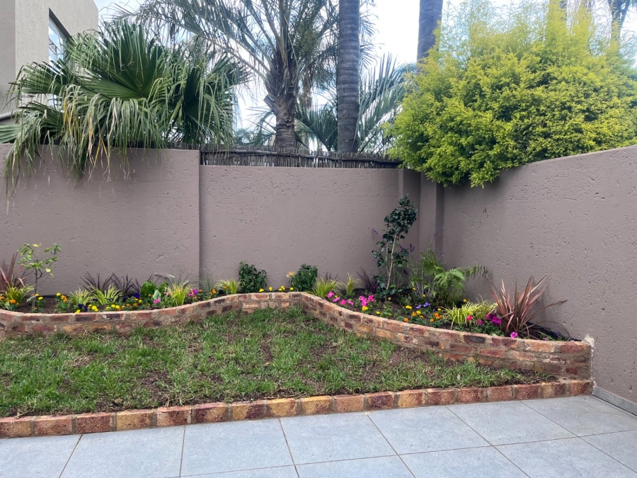 3 Bedroom Property for Sale in Glen Marais Gauteng