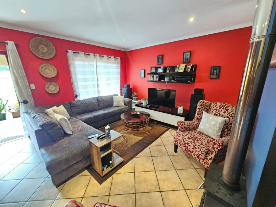 2 Bedroom Property for Sale in Monavoni Gauteng