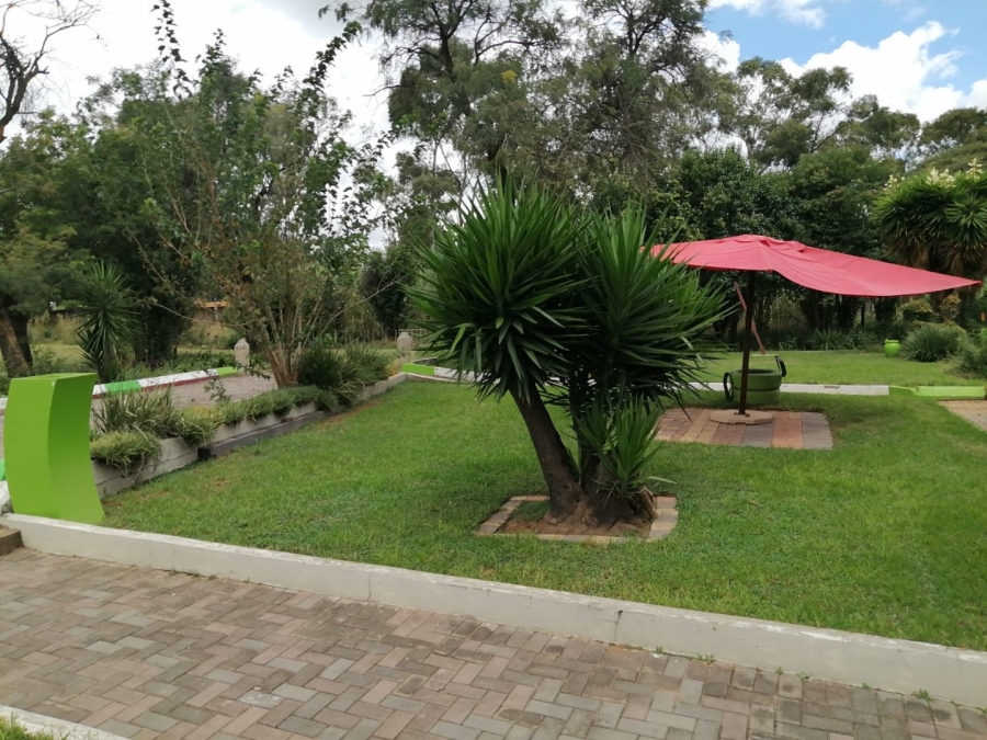 To Let Commercial Property for Rent in Laezonia Gauteng