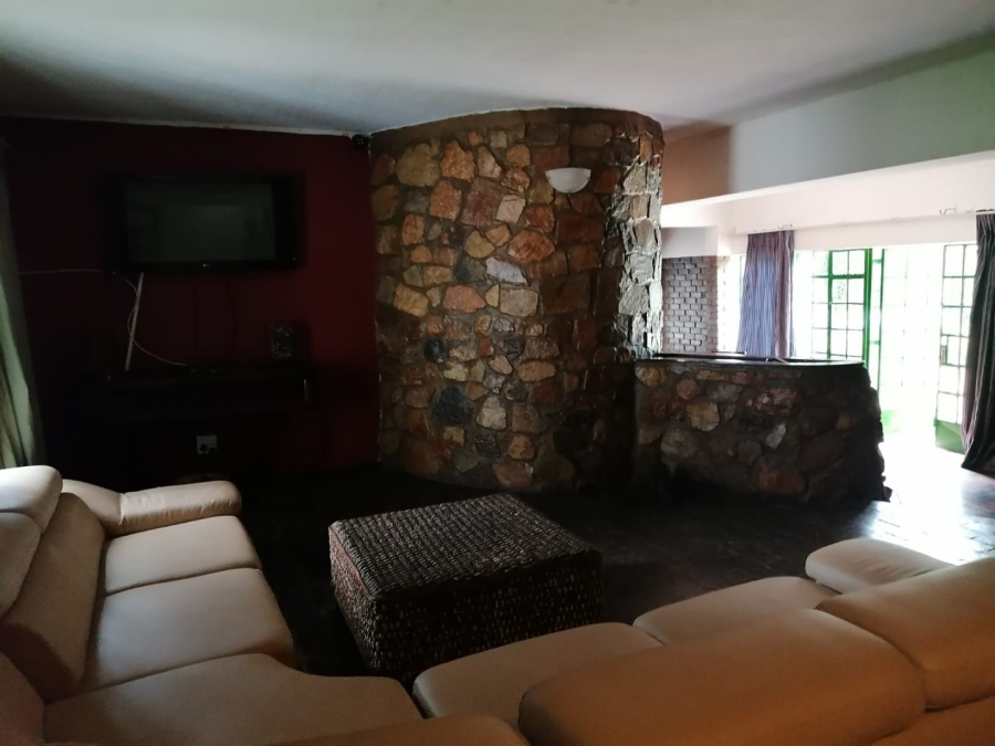 To Let Commercial Property for Rent in Laezonia Gauteng