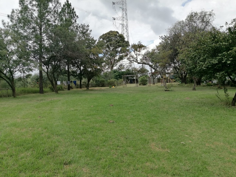 To Let Commercial Property for Rent in Laezonia Gauteng