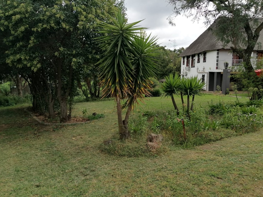 To Let Commercial Property for Rent in Laezonia Gauteng