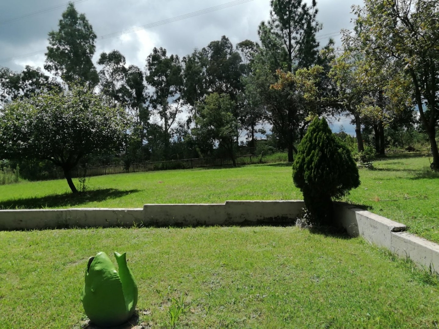 To Let Commercial Property for Rent in Laezonia Gauteng