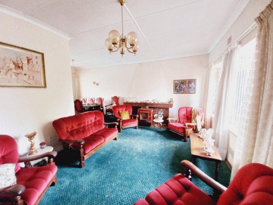 3 Bedroom Property for Sale in Rustivia Gauteng