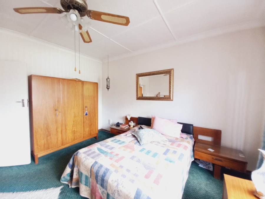 3 Bedroom Property for Sale in Rustivia Gauteng