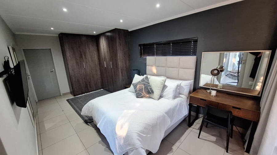 To Let 2 Bedroom Property for Rent in Atholl Gauteng
