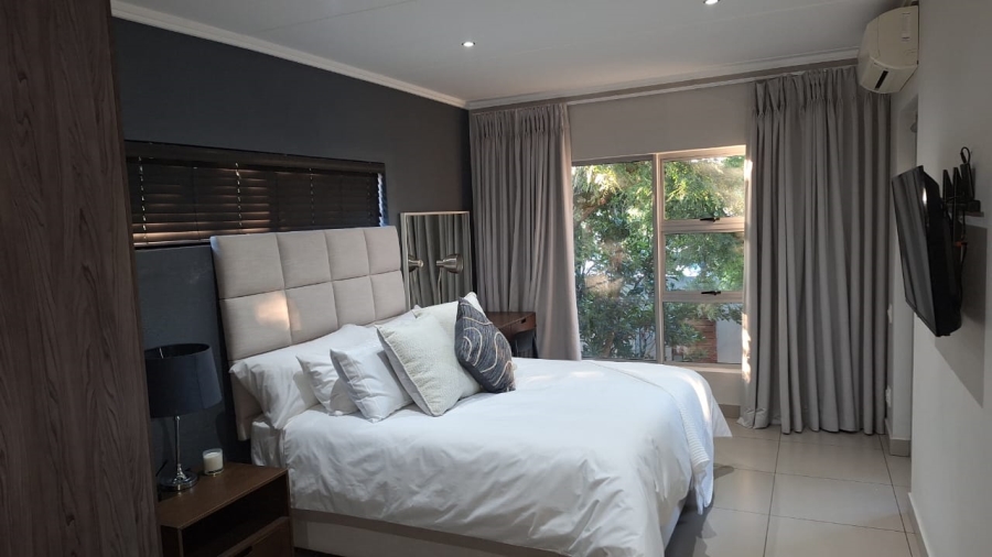 To Let 2 Bedroom Property for Rent in Atholl Gauteng