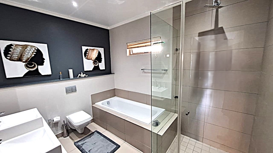 To Let 2 Bedroom Property for Rent in Atholl Gauteng