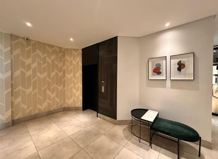 To Let commercial Property for Rent in Rosebank Gauteng