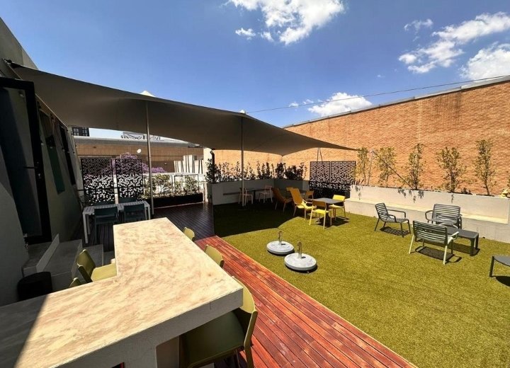 To Let commercial Property for Rent in Rosebank Gauteng