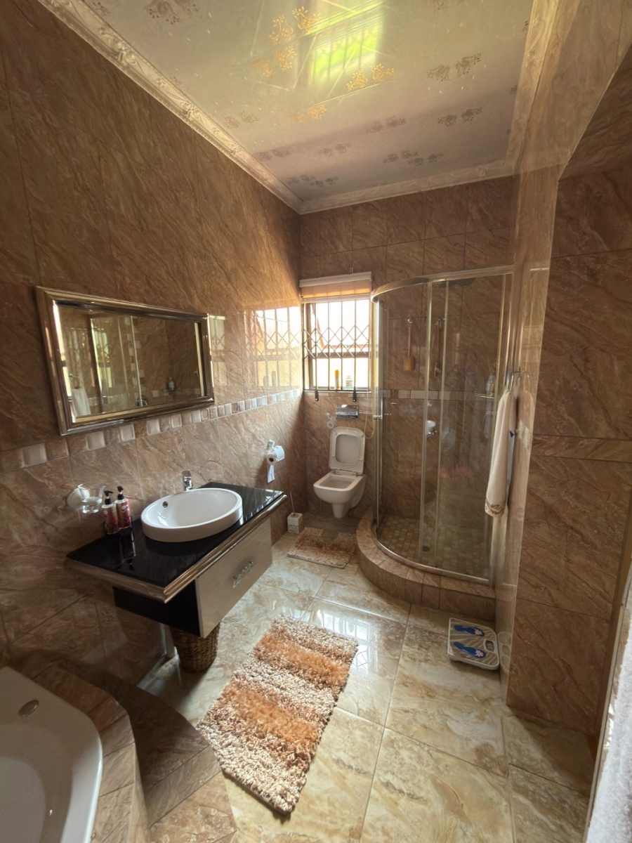 6 Bedroom Property for Sale in Randfontein Central Gauteng