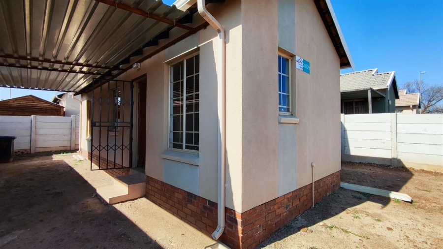 3 Bedroom Property for Sale in Sky City Gauteng