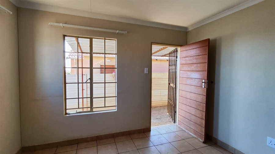 3 Bedroom Property for Sale in Sky City Gauteng
