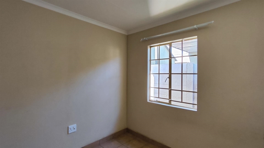 3 Bedroom Property for Sale in Sky City Gauteng