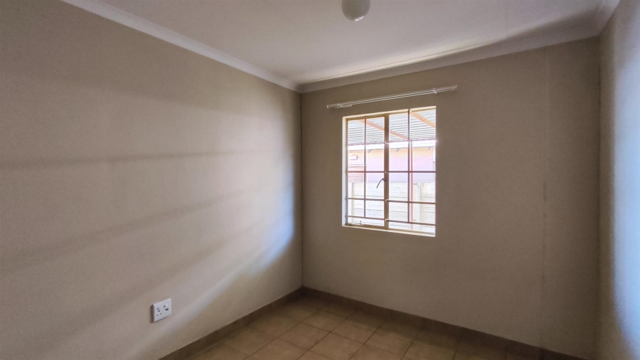 3 Bedroom Property for Sale in Sky City Gauteng