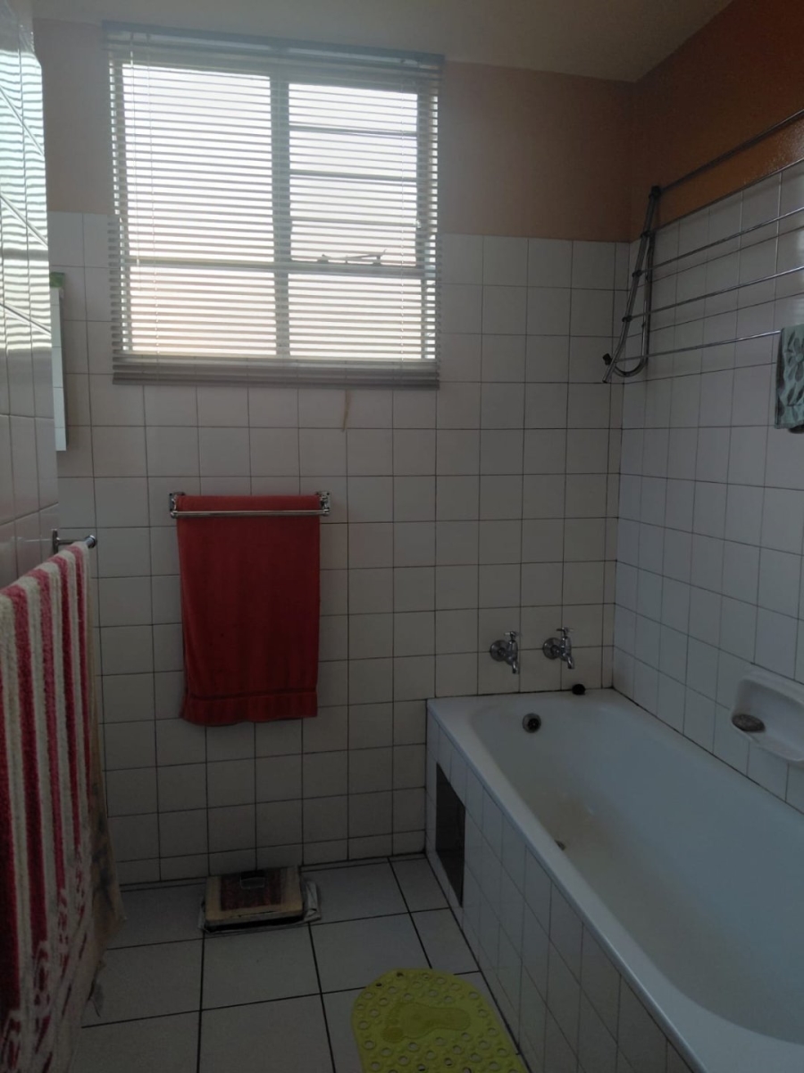 To Let 2 Bedroom Property for Rent in Pretoria North Gauteng