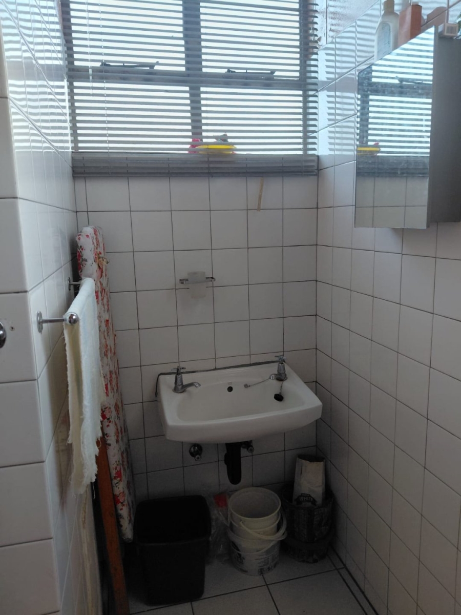 To Let 2 Bedroom Property for Rent in Pretoria North Gauteng