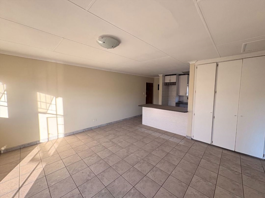 2 Bedroom Property for Sale in Ravenswood Gauteng