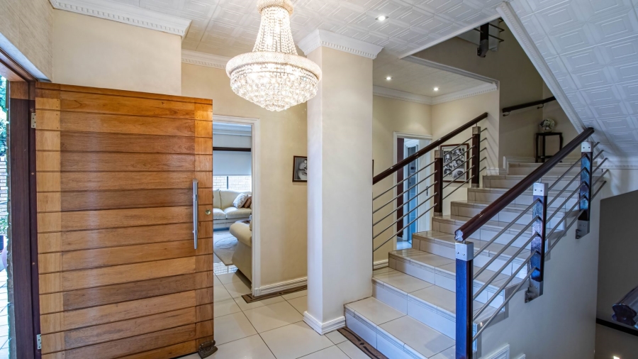 To Let 4 Bedroom Property for Rent in Mulbarton Gauteng