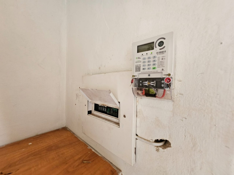 To Let 4 Bedroom Property for Rent in Erasmia Gauteng