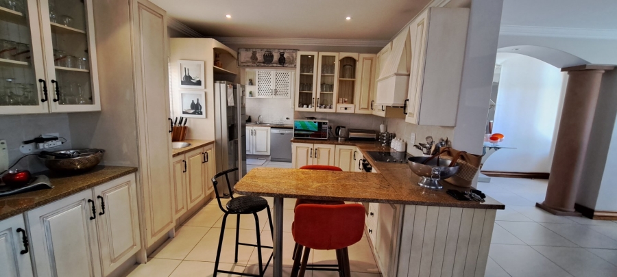 3 Bedroom Property for Sale in Marais Steyn Park Gauteng