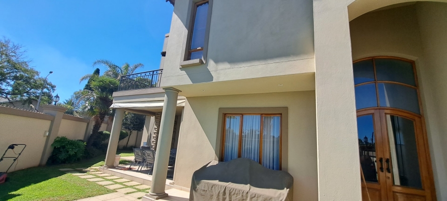 3 Bedroom Property for Sale in Marais Steyn Park Gauteng