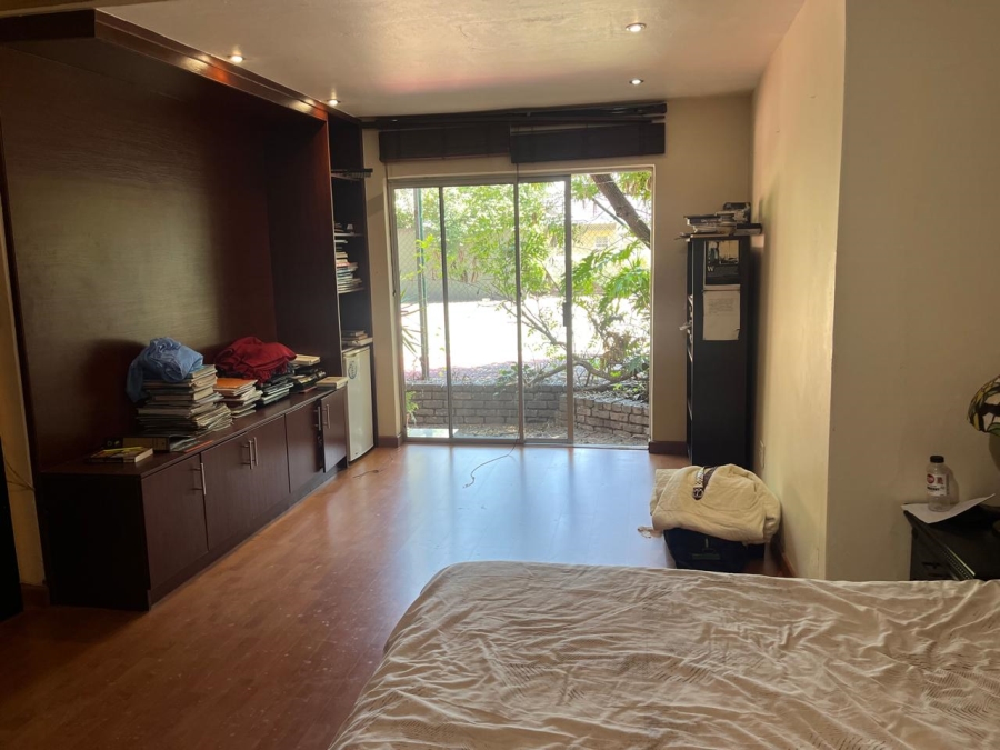 3 Bedroom Property for Sale in Lombardy East Gauteng