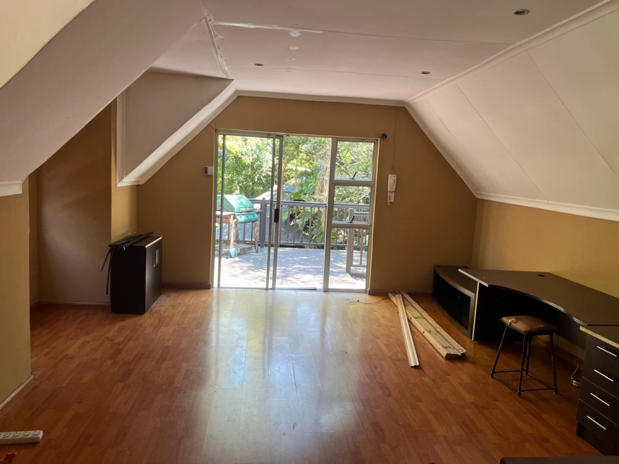 3 Bedroom Property for Sale in Lombardy East Gauteng