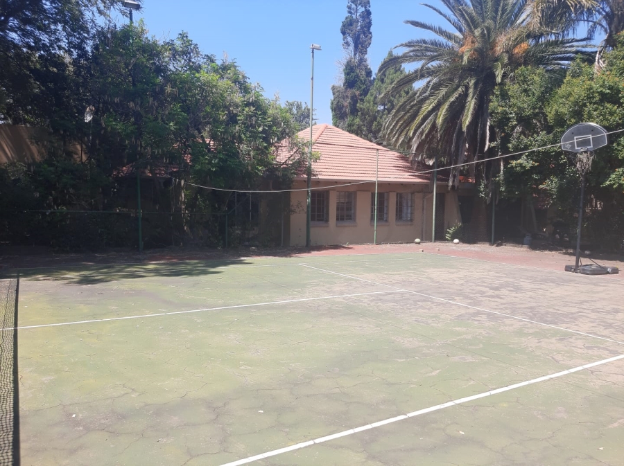 3 Bedroom Property for Sale in Lombardy East Gauteng