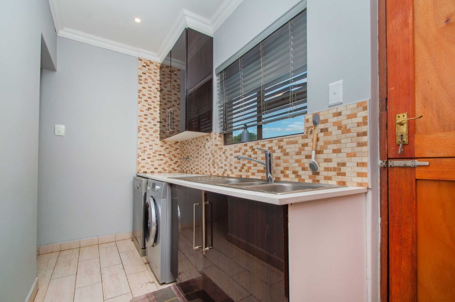 4 Bedroom Property for Sale in Honeydew Ridge Gauteng