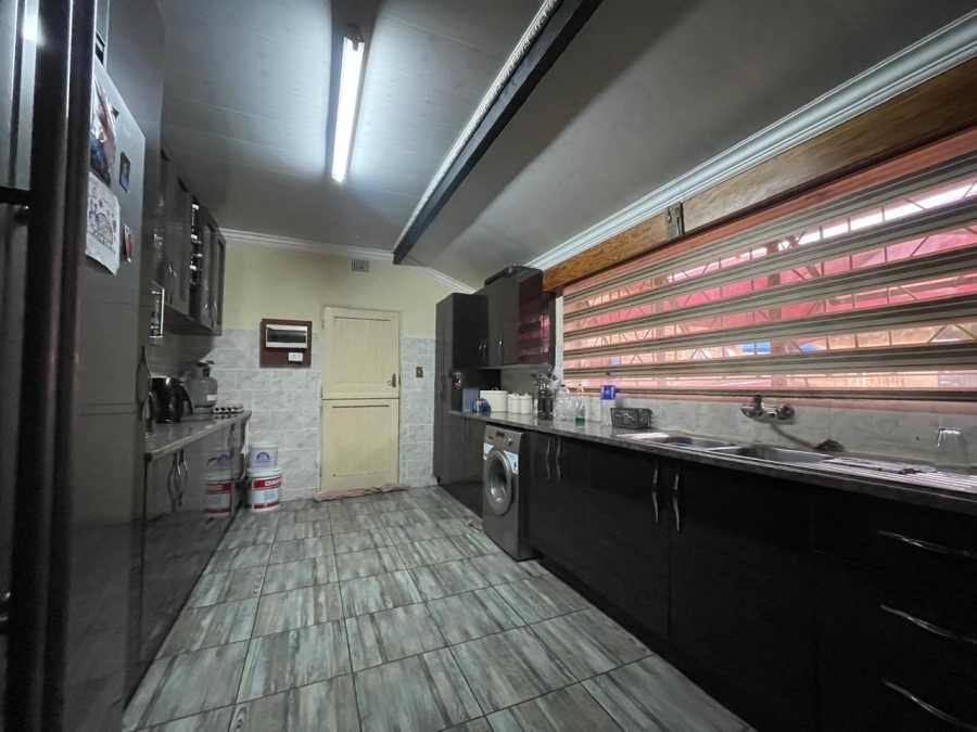 4 Bedroom Property for Sale in Meyerspark Gauteng