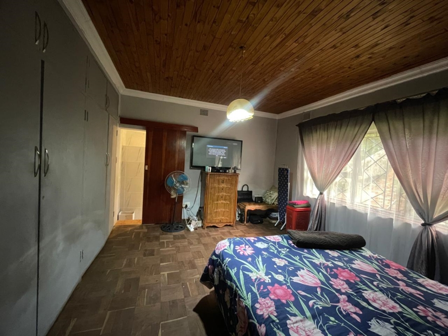 4 Bedroom Property for Sale in Meyerspark Gauteng