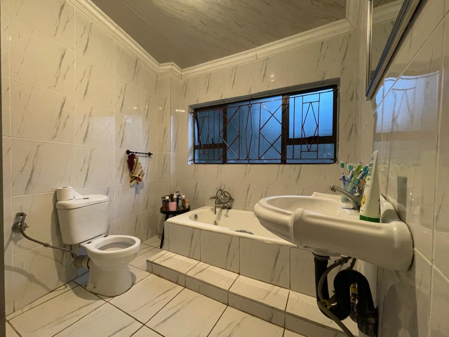 4 Bedroom Property for Sale in Meyerspark Gauteng