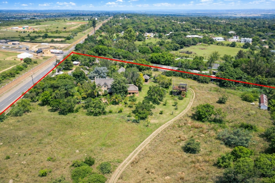 5 Bedroom Property for Sale in North Champagne Estate Gauteng